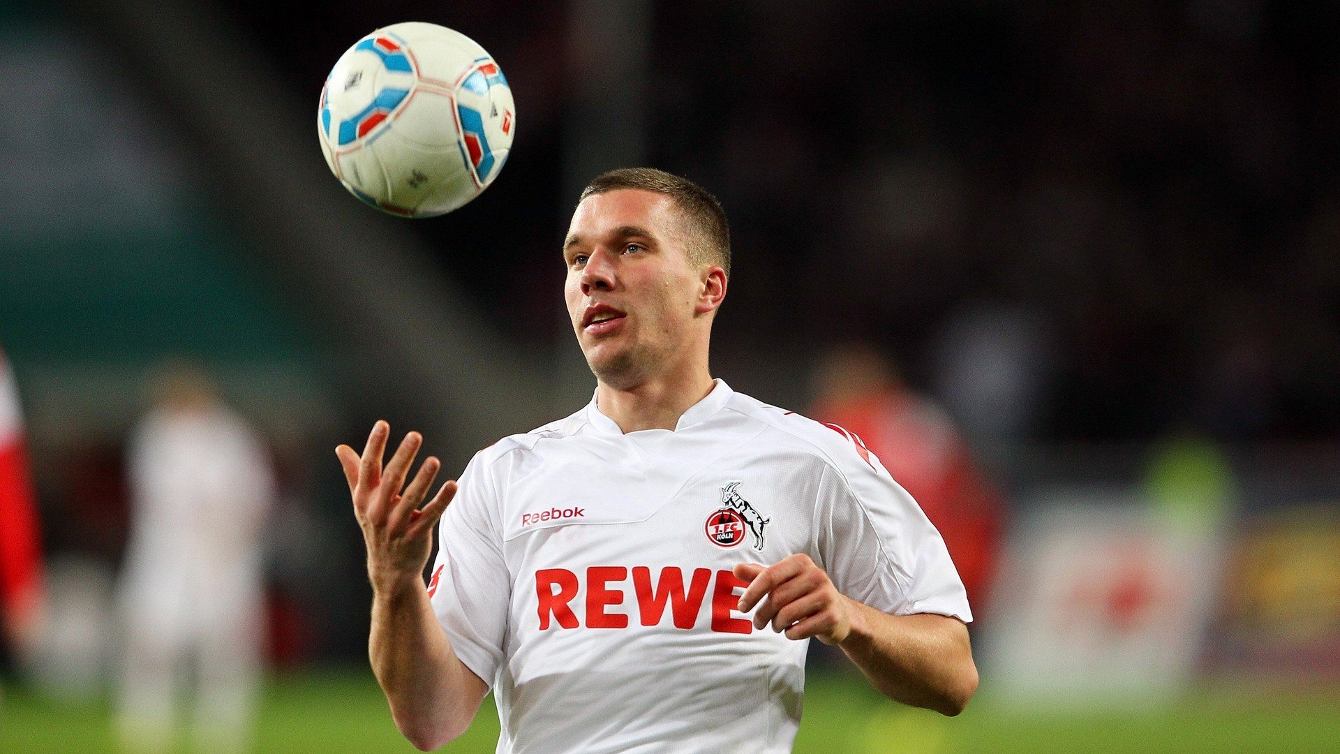 开云体育入口-非洲球员在欧洲杯赛大放异彩，成为明星，非洲杯影响欧洲联赛